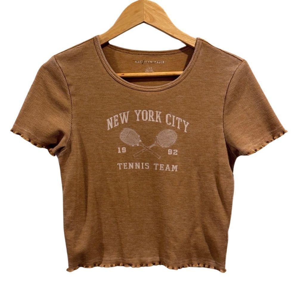 American Eagle Cropped waffle Tan ruffle trim Shirt Size L